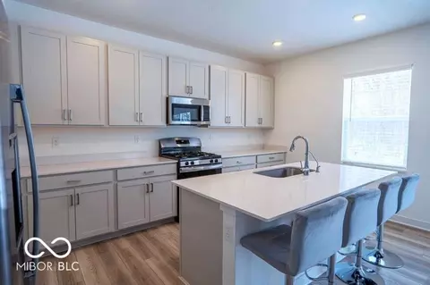 Kitchen - 8623 Lester Pl, Pendleton, IN 46064 photo 1 of 2