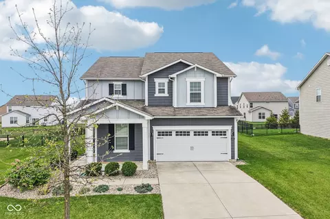 15437 Eastpark Cir W, Fishers, IN 46037