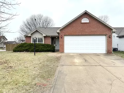 5136 Rocky Mountain Dr, Indianapolis, IN 46237
