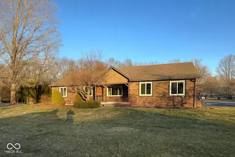 6859 Bloomfield Dr E, Indianapolis, IN 46259