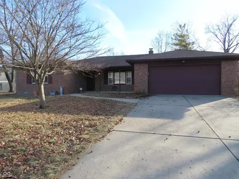 8733 Ellington Dr, Indianapolis, IN 46234