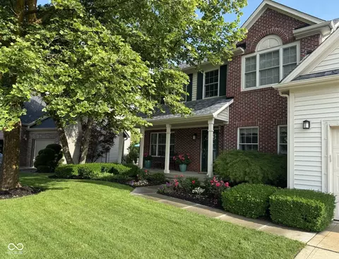7986 Wood Blaize Dr, Brownsburg, IN 46112