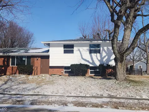 8738 Walma Dr, Indianapolis, IN 46219