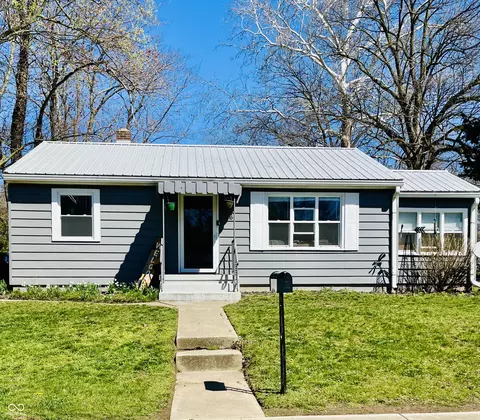 126 W 3rd St, Williamsport, IN 47993