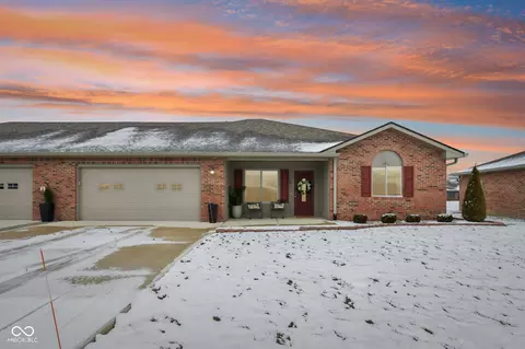 154 Asbury Dr, Anderson, IN 46013