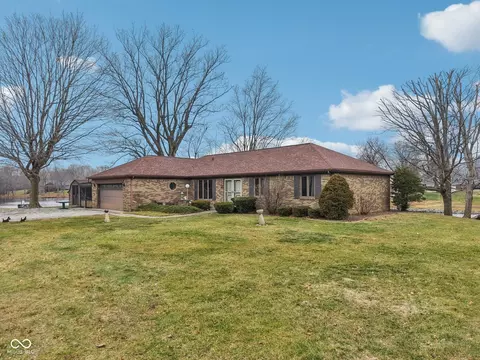 Exterior - 6924 E Meadows Dr, Camby, IN 46113 photo 3 of 10
