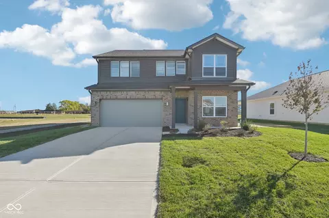 217 Holly Ln, Greenfield, IN 46140
