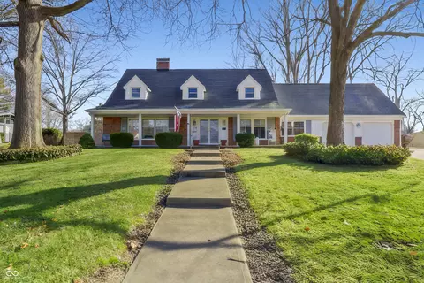 4103 Ridgeway Ave, Columbus, IN 47203