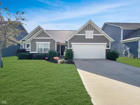 5715 Sly Fox Ln, Indianapolis, IN 46237