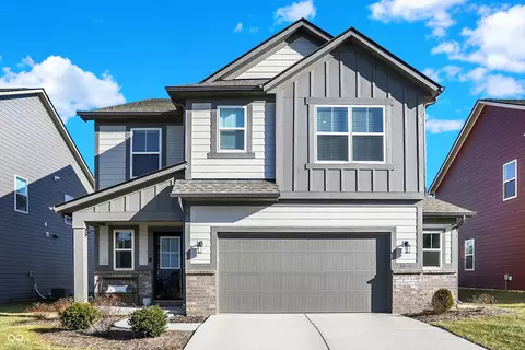 727 Oxford Ln, Danville, IN 46122