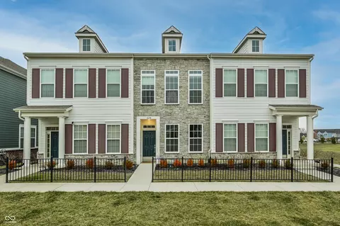 1078 Valentine Ln, Carmel, IN 46032