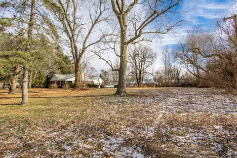 3027 Kessler Blvd N Dr, Indianapolis, IN 46222