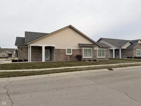 1202 Eastfield Dr, Crawfordsville, IN 47933