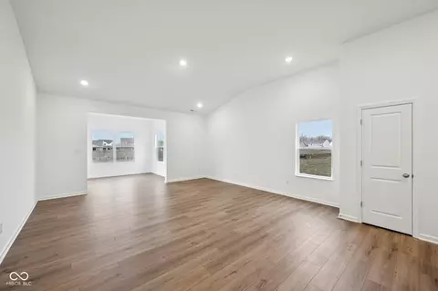 Living - 8149 Camellia Ln, Pendleton, IN 46064 photo 1 of 3
