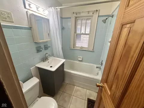 4102 E 11th St, Indianapolis, IN 46201 photo 7
