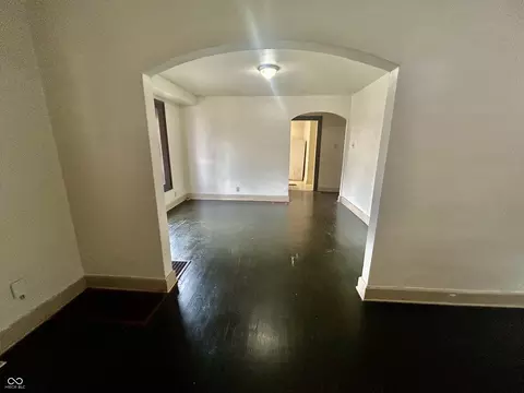 4102 E 11th St, Indianapolis, IN 46201 photo 3