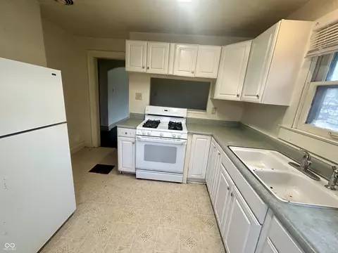 4102 E 11th St, Indianapolis, IN 46201 photo 11