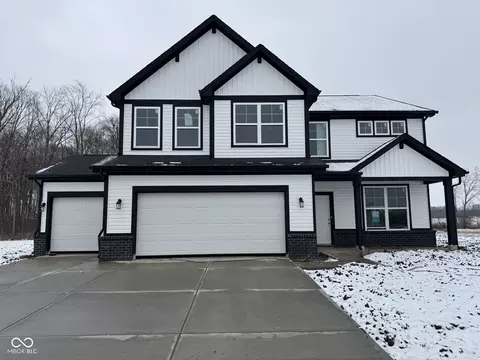 1932 Pebble Beach Dr, Pendleton, IN 46064