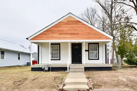 912 W 1st St, Anderson, IN 46016