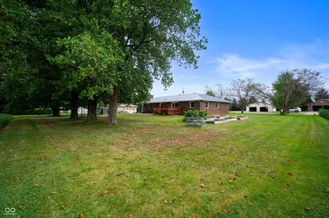 Exterior - 9767 S 250 E, Markleville, IN 46056 photo 4 of 6