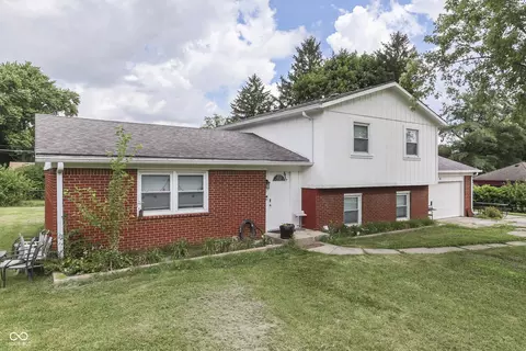 1924 W 65th Pl, Indianapolis, IN 46260