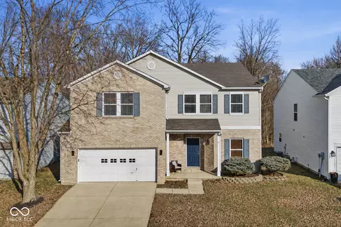 10182 Orange Blossom Trl, Fishers, IN 46038