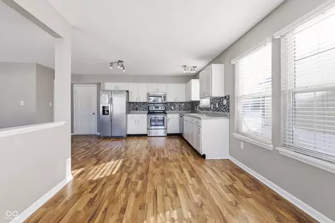Kitchen - 584 Springtree Ln, Avon, IN 46123 photo 1 of 3