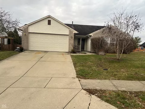 8809 Trumpeter Dr, Indianapolis, IN 46234