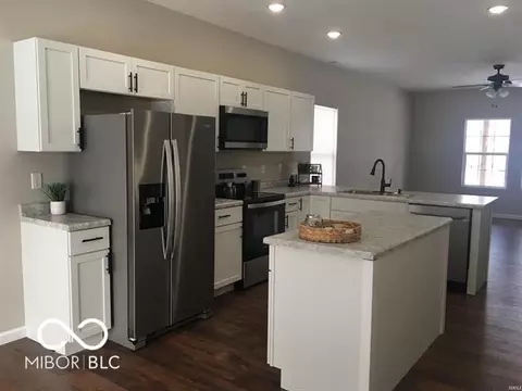 1237 S Cooper St, Kokomo, IN 46902 photo 4