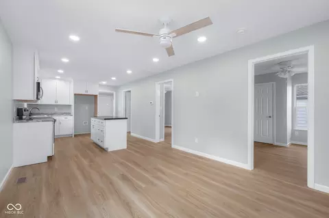 222 Smith St, Columbus, IN 47201 photo 5