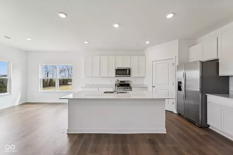 Kitchen - 5752 Bancroft Dr, Pendleton, IN 46064 photo 1 of 4