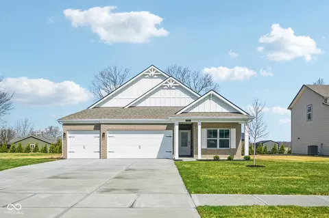 5752 Bancroft Dr, Pendleton, IN 46064