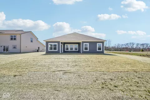 Exterior - 5752 Bancroft Dr, Pendleton, IN 46064 photo 6 of 8