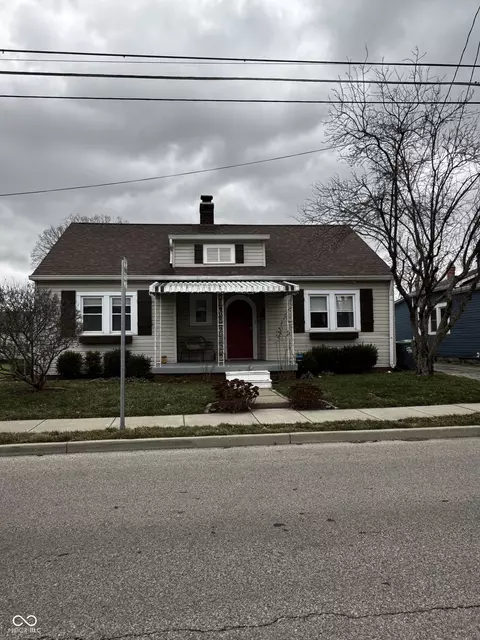 65 W Pearl St, Greenwood, IN 46142