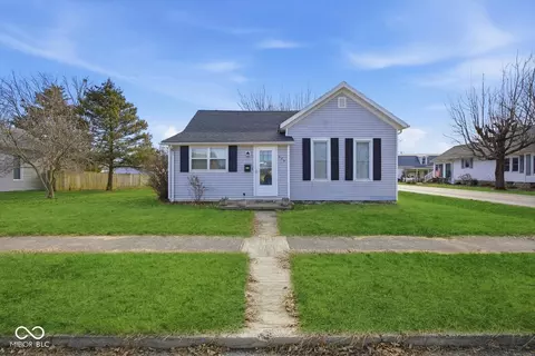 643 W Hendricks St, Greensburg, IN 47240