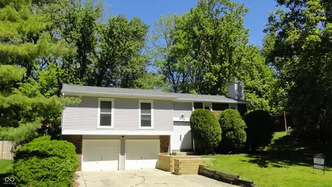 2306 Hawthorn Pl, Noblesville, IN 46062