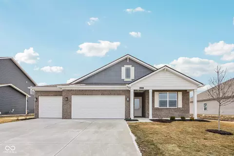6313 Flag Stop Dr, Whitestown, IN 46075