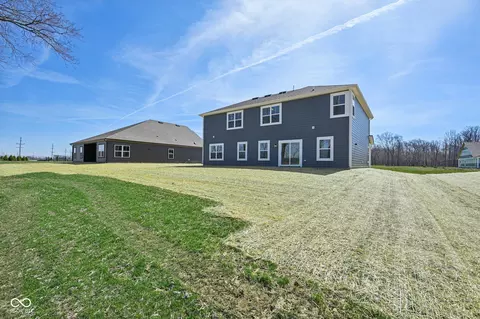 Exterior - 5740 Bancroft Dr, Pendleton, IN 46064 photo 8 of 11