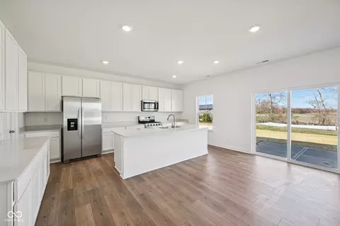 Kitchen - 5740 Bancroft Dr, Pendleton, IN 46064 photo 1 of 5