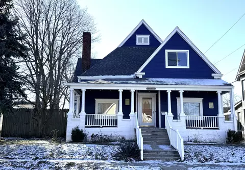 107 W College St, Crawfordsville, IN 47933