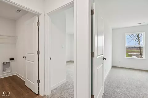 Entry Way - 5746 Bancroft Dr, Pendleton, IN 46064 photo 10 of 13