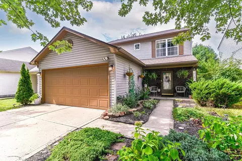 15289 Ten Point Dr, Noblesville, IN 46060