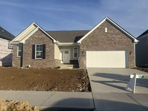 18501 Cora Dr, Westfield, IN 46074