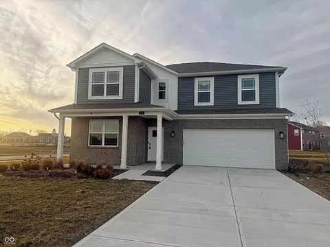830 Saddlebrook Farms Blvd, Whiteland, IN 46184