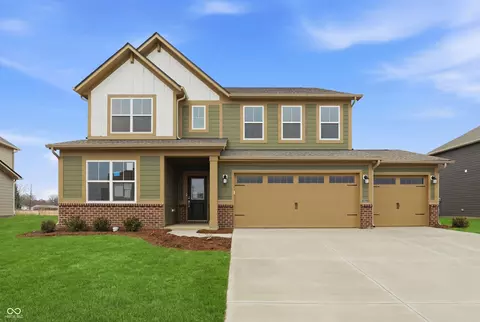 1916 W Addison Dr, Greenfield, IN 46140