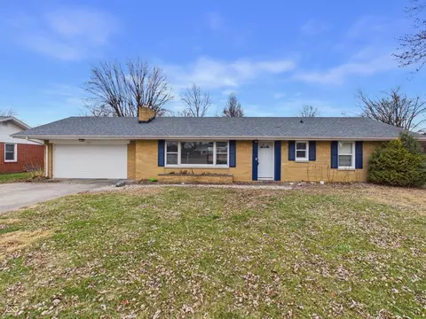 2019 Charles St, Anderson, IN 46013