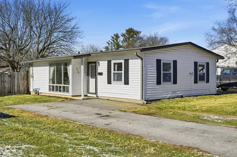 330 N 19th Ave, Beech Grove, IN 46107