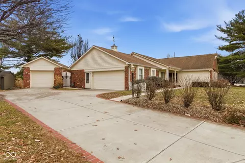 Exterior - 12737 Wembly Rd, Carmel, IN 46033 photo 3 of 11