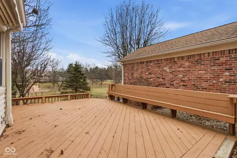 Exterior - 12737 Wembly Rd, Carmel, IN 46033 photo 9 of 11