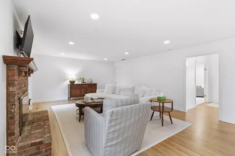 Living - 12737 Wembly Rd, Carmel, IN 46033 photo 1 of 4